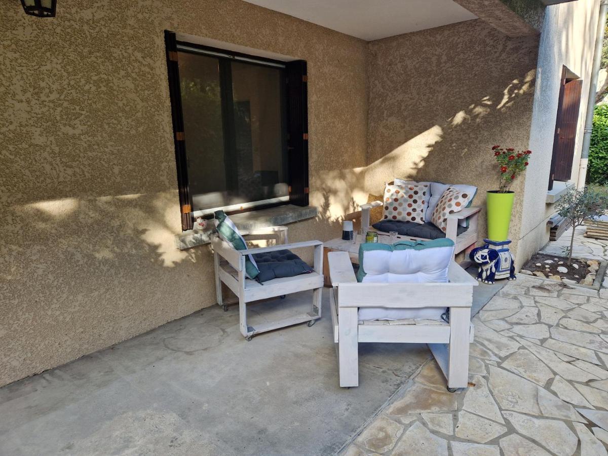 Appartement 4 Personnes อาวีญง ภายนอก รูปภาพ